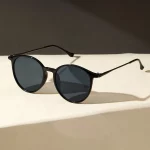 1PC 패션 라운드 금속 플라스틱 프레임 여성 선글라스 남성용 일상 생활 음영 안경 액세서리.